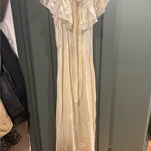 Elegant Cream Lace Nightgown dress